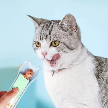 Cat Squeeze-Treat Feeding Spoon